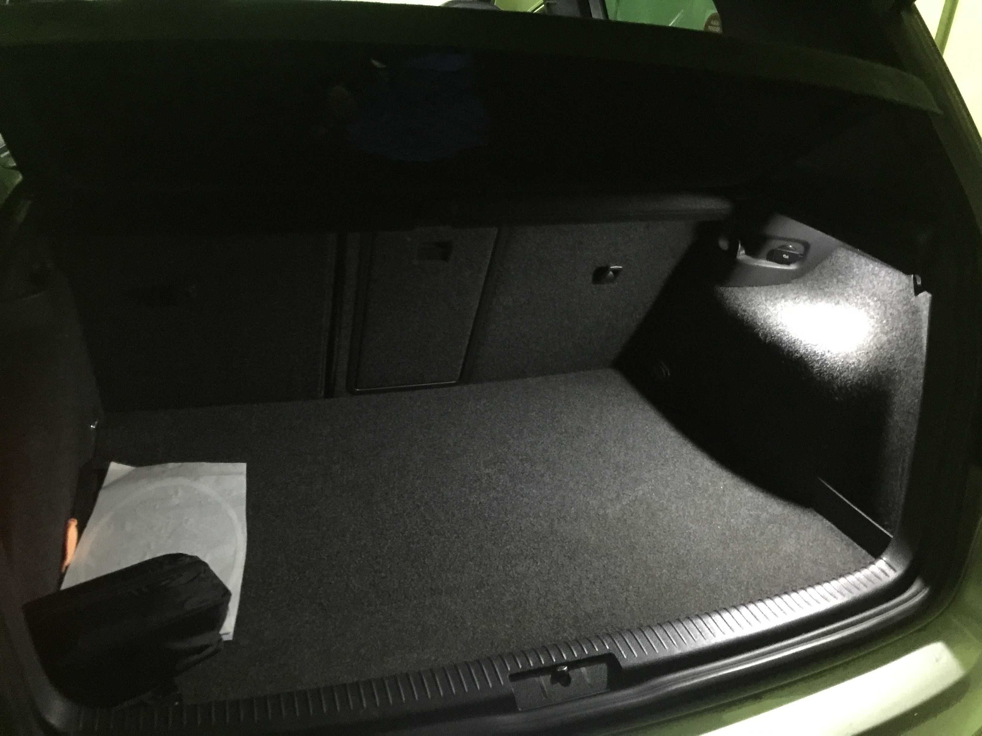 VW Golf MK5/6 Full Interior LED Kit - 11pcs - Image 3